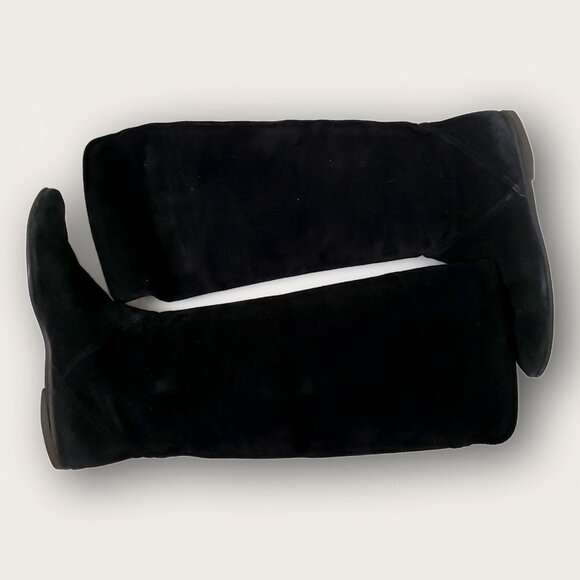 Charles Jourdan: Women's Black Suede Boot, Size 7B - Picture 5 of 15